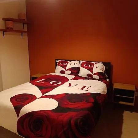 La Royaute A 22 Min De Disneyland Et Center Parcs Apartment *